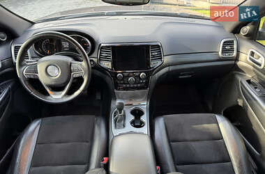 Внедорожник / Кроссовер Jeep Grand Cherokee 2020 в 