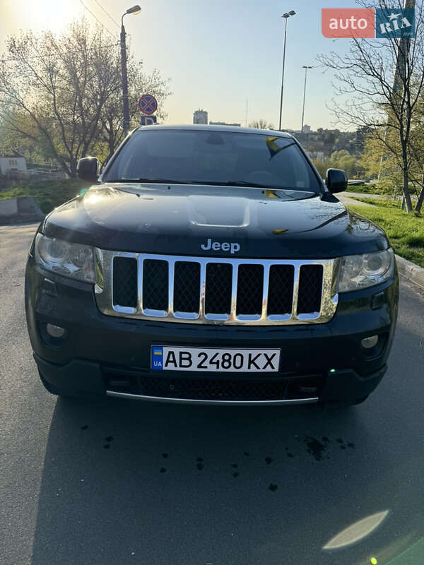 Внедорожник / Кроссовер Jeep Grand Cherokee 2011 в Виннице