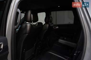 Внедорожник / Кроссовер Jeep Grand Cherokee 2020 в 