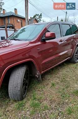 Внедорожник / Кроссовер Jeep Grand Cherokee 2017 в 