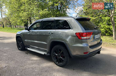 Внедорожник / Кроссовер Jeep Grand Cherokee 2012 в 