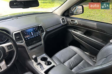 Внедорожник / Кроссовер Jeep Grand Cherokee 2012 в 