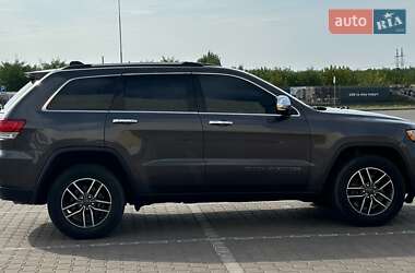 Внедорожник / Кроссовер Jeep Grand Cherokee 2020 в Киеве