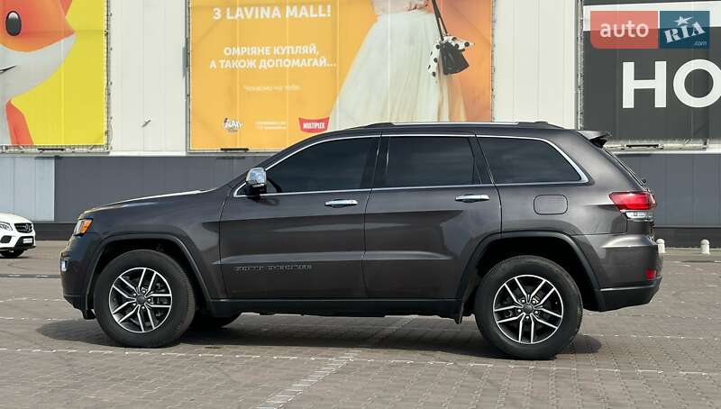Внедорожник / Кроссовер Jeep Grand Cherokee 2020 в Киеве