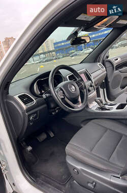 Внедорожник / Кроссовер Jeep Grand Cherokee 2019 в 