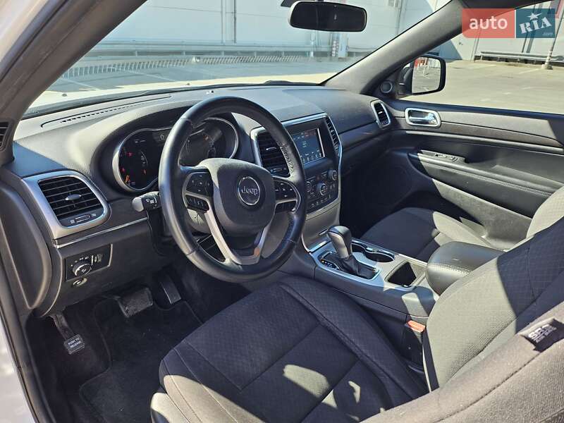 Позашляховик / Кросовер Jeep Grand Cherokee 2018 в Києві фото 11 Позашляховик / Кросовер Jeep Grand Cherokee 2018 в Києві