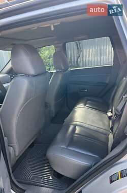 Позашляховик / Кросовер Jeep Grand Cherokee 2005 в 