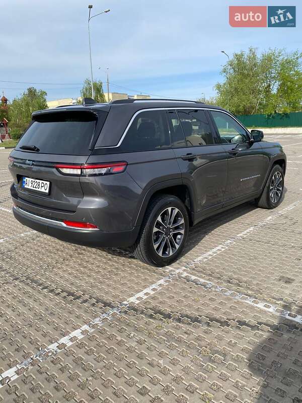 Внедорожник / Кроссовер Jeep Grand Cherokee 2023 в Киеве