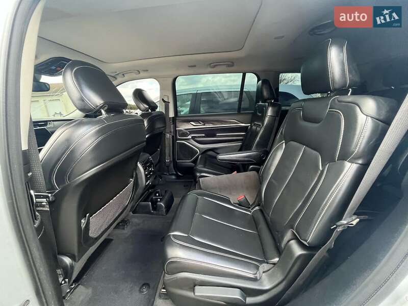 Внедорожник / Кроссовер Jeep Grand Cherokee 2021 в Днепре