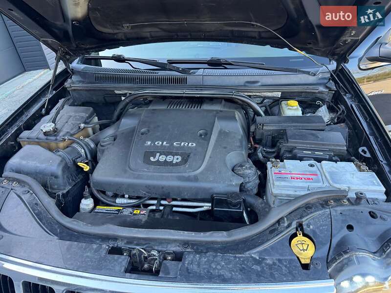 Внедорожник / Кроссовер Jeep Grand Cherokee 2007 в Звягеле фото 5 Внедорожник / Кроссовер Jeep Grand Cherokee 2007 в Звягеле