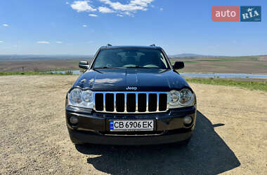 Позашляховик / Кросовер Jeep Grand Cherokee 2005 в 