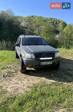 Внедорожник / Кроссовер Jeep Grand Cherokee 2002 в Косове