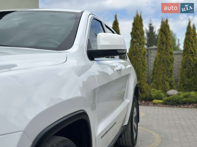 Внедорожник / Кроссовер Jeep Grand Cherokee 2014 в Тернополе