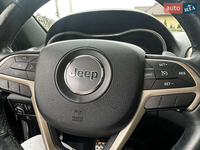 Внедорожник / Кроссовер Jeep Grand Cherokee 2014 в Тернополе