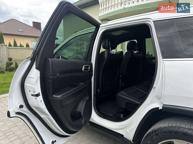 Внедорожник / Кроссовер Jeep Grand Cherokee 2014 в Тернополе
