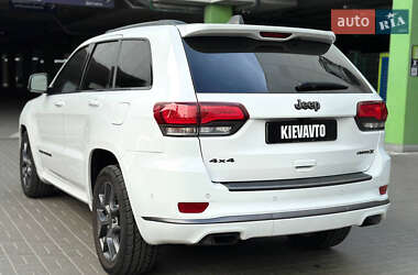 Позашляховик / Кросовер Jeep Grand Cherokee 2019 в 