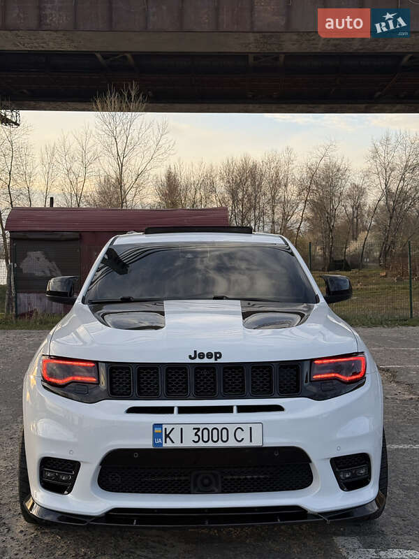 Внедорожник / Кроссовер Jeep Grand Cherokee 2017 в Киеве фото 2 Внедорожник / Кроссовер Jeep Grand Cherokee 2017 в Киеве