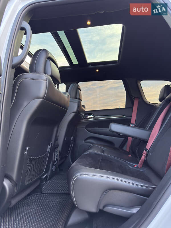 Внедорожник / Кроссовер Jeep Grand Cherokee 2017 в Киеве фото 16 Внедорожник / Кроссовер Jeep Grand Cherokee 2017 в Киеве