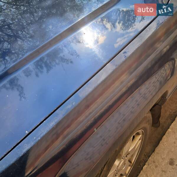 Внедорожник / Кроссовер Jeep Grand Cherokee 2001 в Краматорске