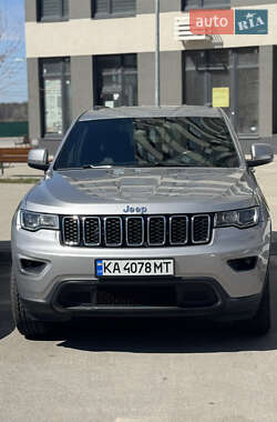 Внедорожник / Кроссовер Jeep Grand Cherokee 2017 в Киеве
