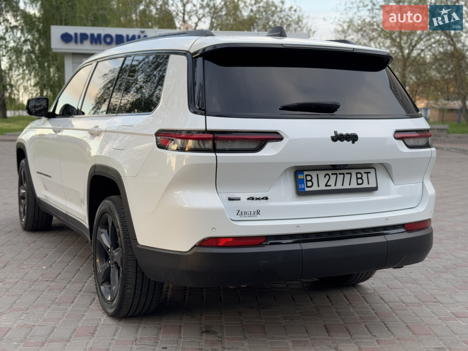 2022 Jeep Grand Cherokee - мініатюра 48