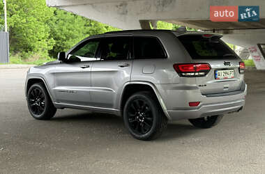 Позашляховик / Кросовер Jeep Grand Cherokee 2020 в 