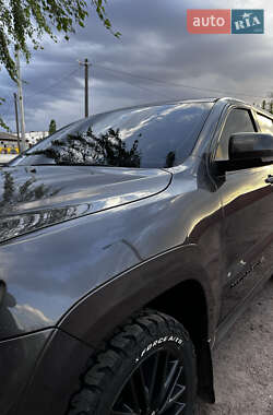 Внедорожник / Кроссовер Jeep Grand Cherokee 2016 в 