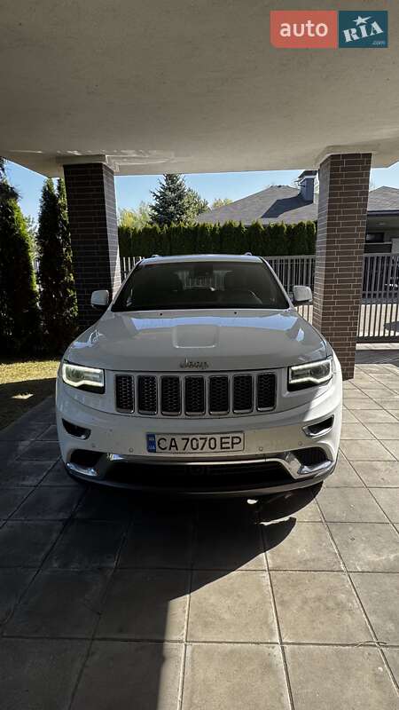 Позашляховик / Кросовер Jeep Grand Cherokee 2015 в 
