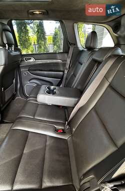 Позашляховик / Кросовер Jeep Grand Cherokee 2015 в 