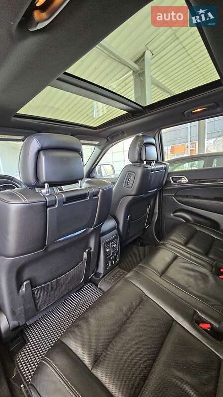 Позашляховик / Кросовер Jeep Grand Cherokee 2014 в Києві