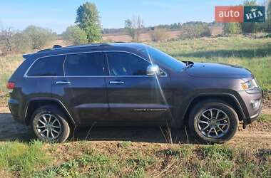 Позашляховик / Кросовер Jeep Grand Cherokee 2015 в 