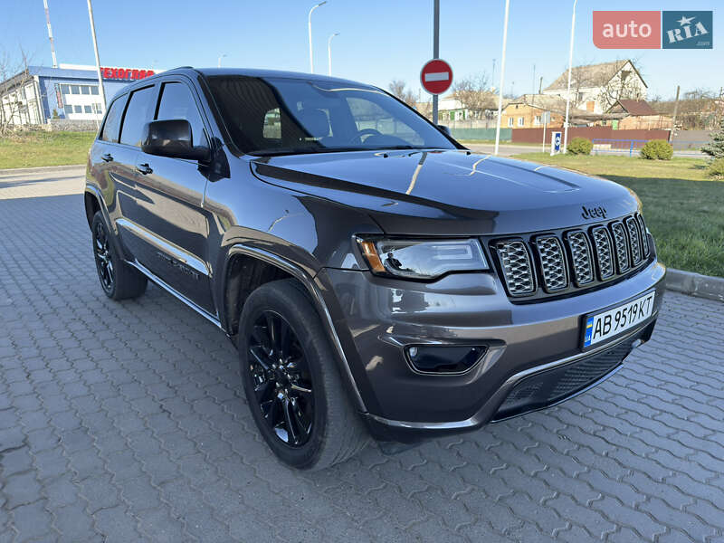 Внедорожник / Кроссовер Jeep Grand Cherokee 2021 в Жмеринке