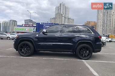 Внедорожник / Кроссовер Jeep Grand Cherokee 2013 в 