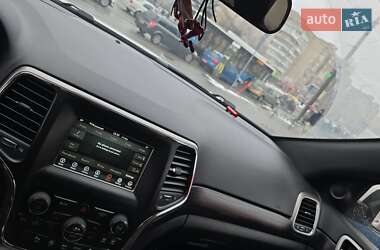 Внедорожник / Кроссовер Jeep Grand Cherokee 2020 в 
