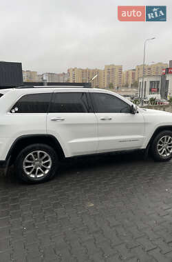 Позашляховик / Кросовер Jeep Grand Cherokee 2015 в Києві