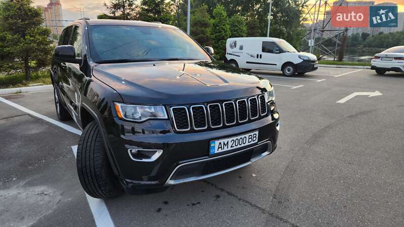 Внедорожник / Кроссовер Jeep Grand Cherokee 2018 в Киеве