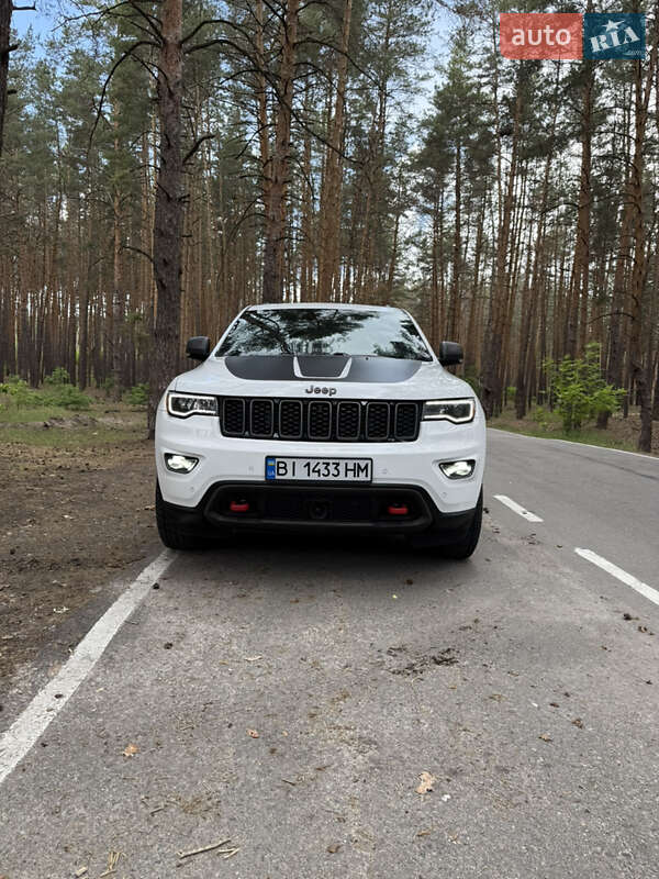 Внедорожник / Кроссовер Jeep Grand Cherokee 2017 в Полтаве