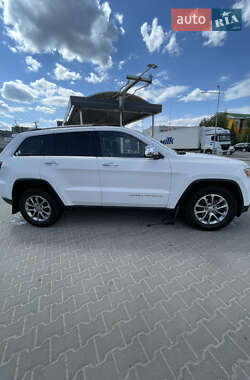 Позашляховик / Кросовер Jeep Grand Cherokee 2015 в 