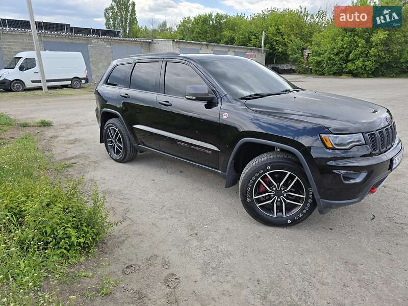 Позашляховик / Кросовер Jeep Grand Cherokee 2018 в Харкові