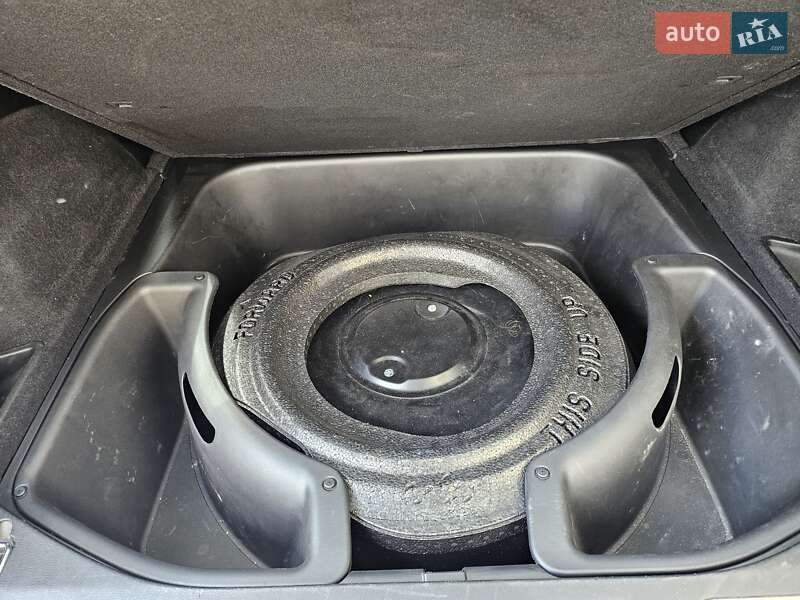 Внедорожник / Кроссовер Jeep Grand Cherokee 2017 в Львове