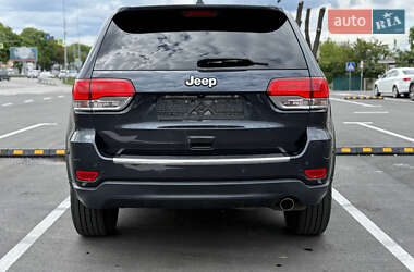 Внедорожник / Кроссовер Jeep Grand Cherokee 2016 в 
