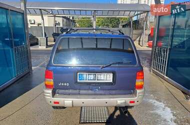 Внедорожник / Кроссовер Jeep Grand Cherokee 1994 в 