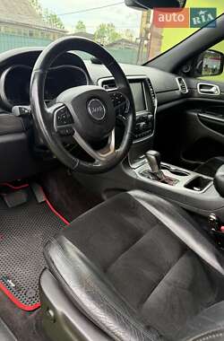Позашляховик / Кросовер Jeep Grand Cherokee 2017 в 
