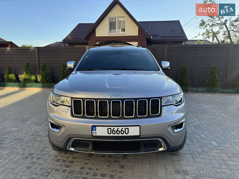 Позашляховик / Кросовер Jeep Grand Cherokee 2021 в 