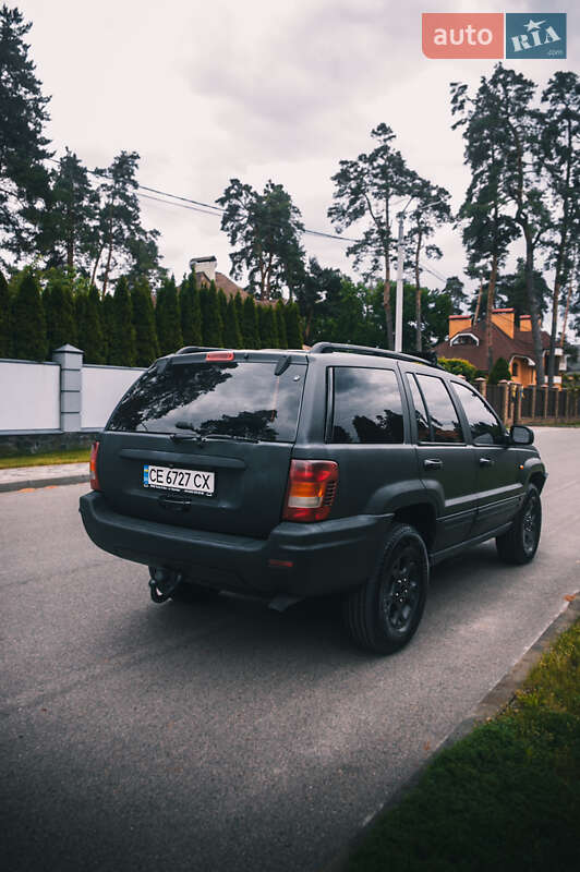 Внедорожник / Кроссовер Jeep Grand Cherokee 2003 в Черкассах