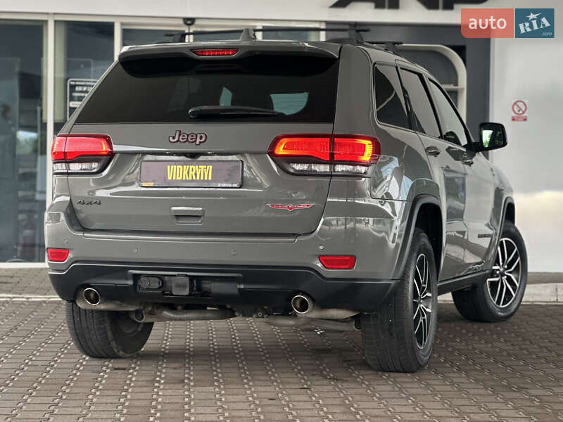 Внедорожник / Кроссовер Jeep Grand Cherokee 2020 в Киеве