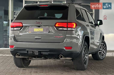 Позашляховик / Кросовер Jeep Grand Cherokee 2020 в 