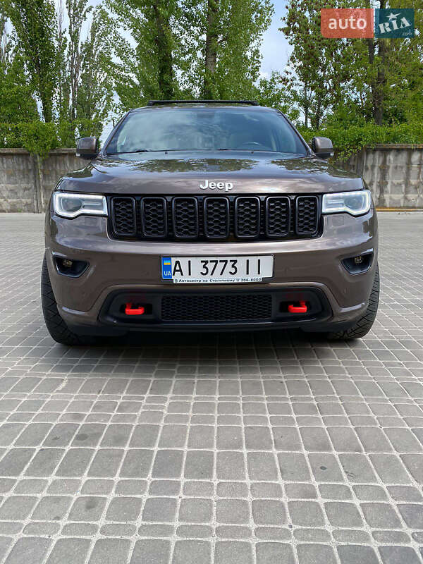 Внедорожник / Кроссовер Jeep Grand Cherokee 2018 в Киеве
