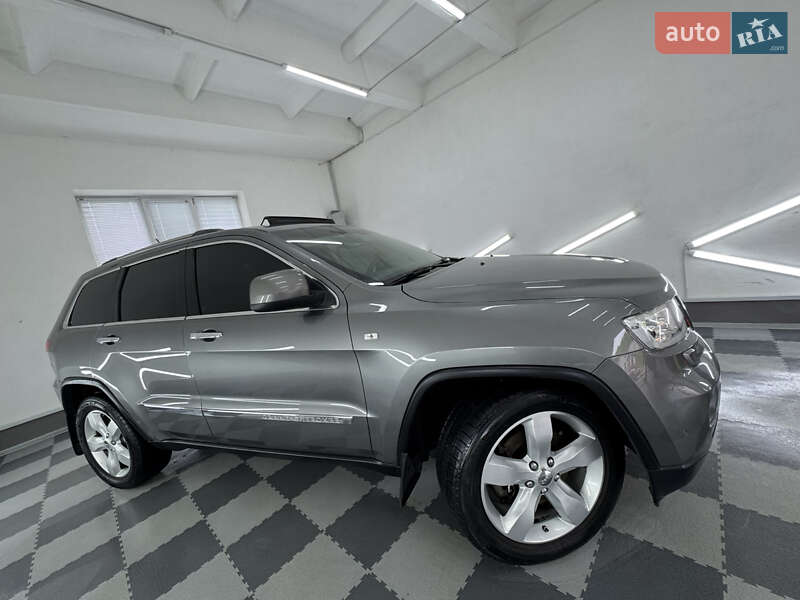 Внедорожник / Кроссовер Jeep Grand Cherokee 2011 в Трускавце