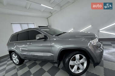 Внедорожник / Кроссовер Jeep Grand Cherokee 2011 в 